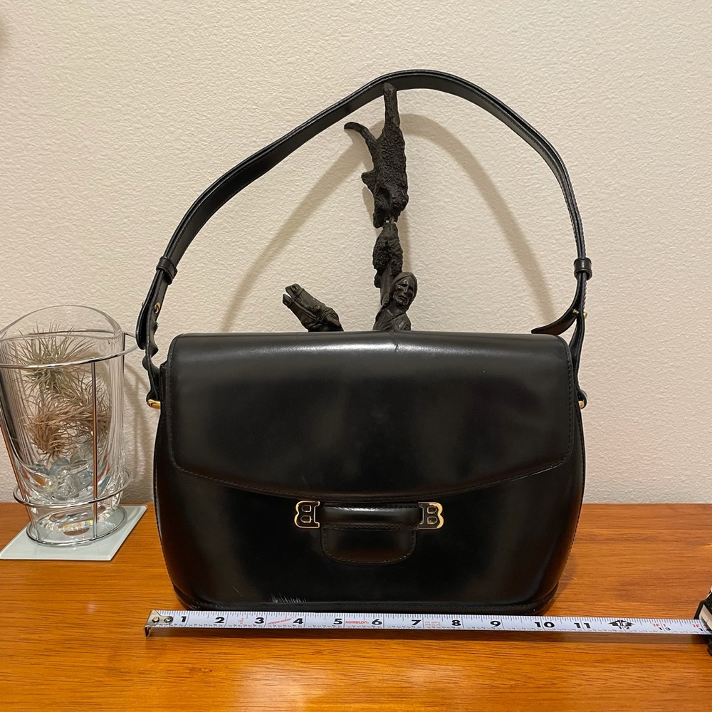 BALLY LEATHER BAG